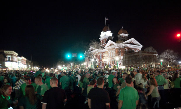 Parade 2